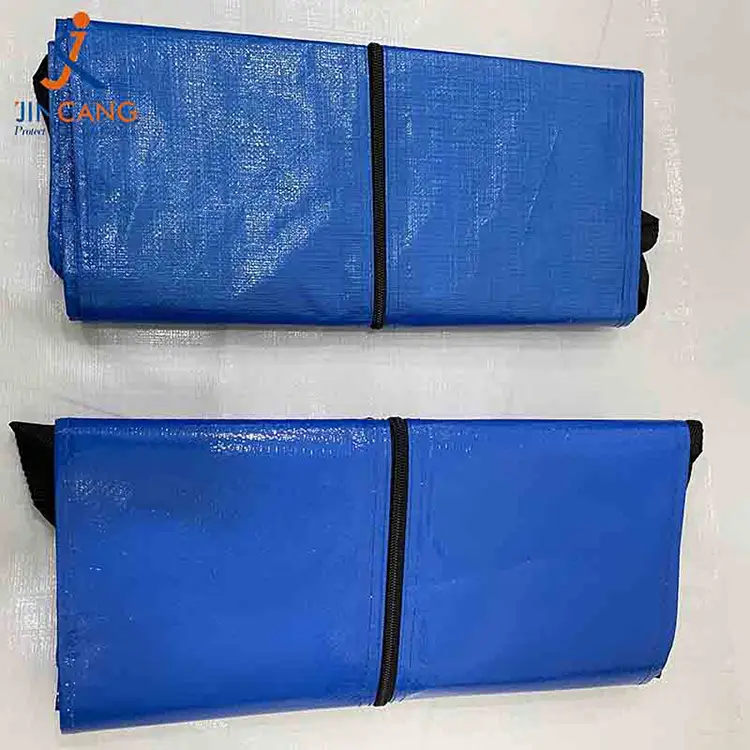 Sacolas em movimento extremamente grandes